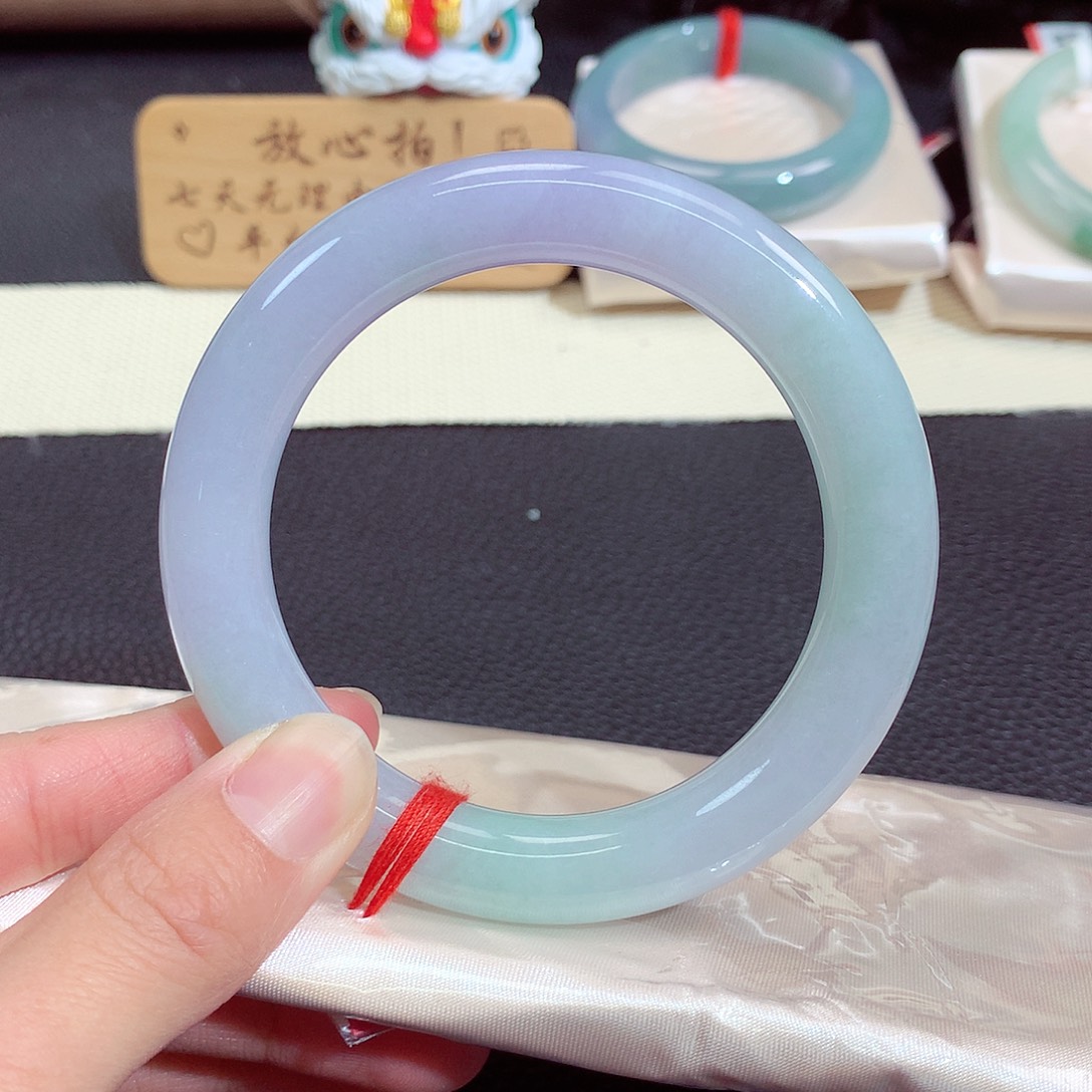 翡翠未镶嵌手镯1264