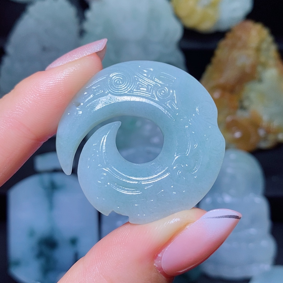 定制翡翠未镶嵌翡翠