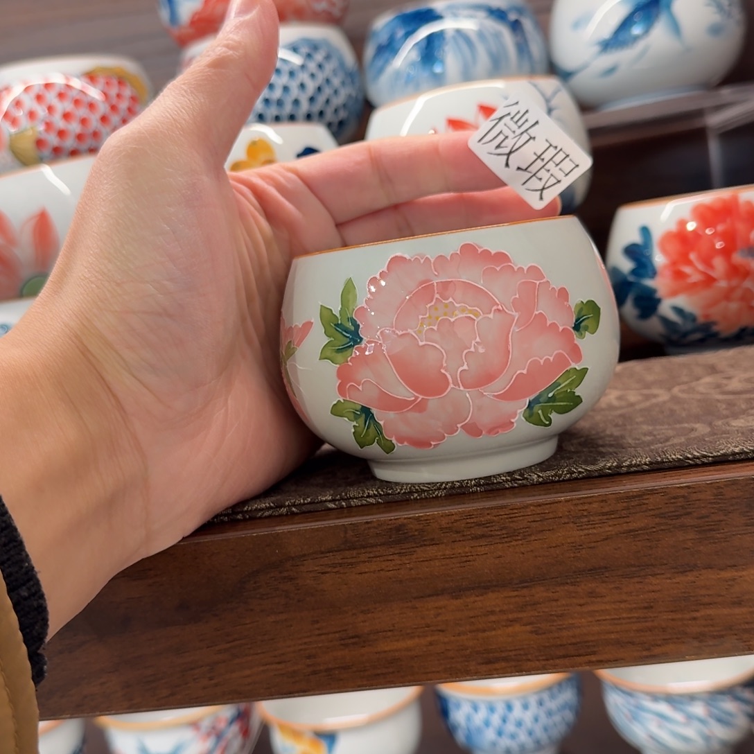 釉下手绘茶具微瑕