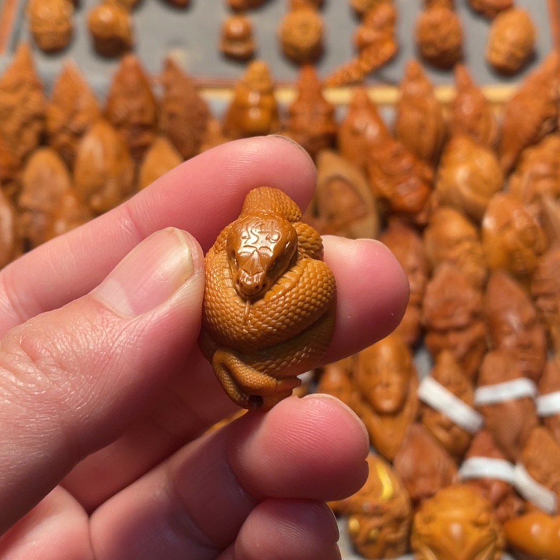 橄榄核手串/手链大蛇