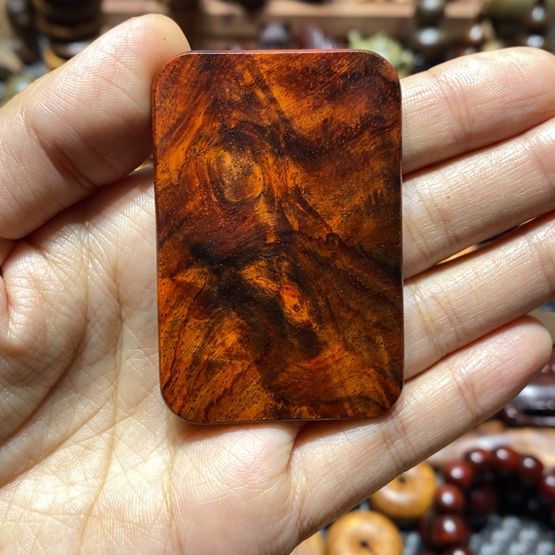 原***麦交趾黄檀（大红酸枝）