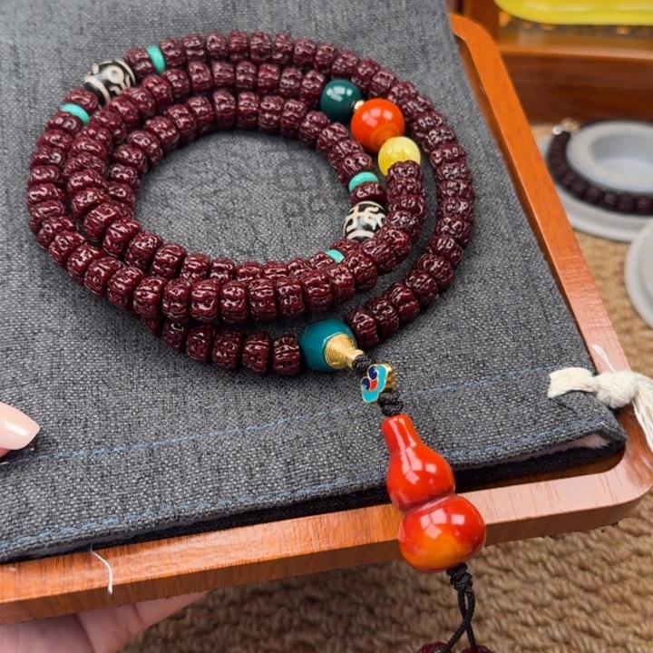 金刚菩提吊坠黑金