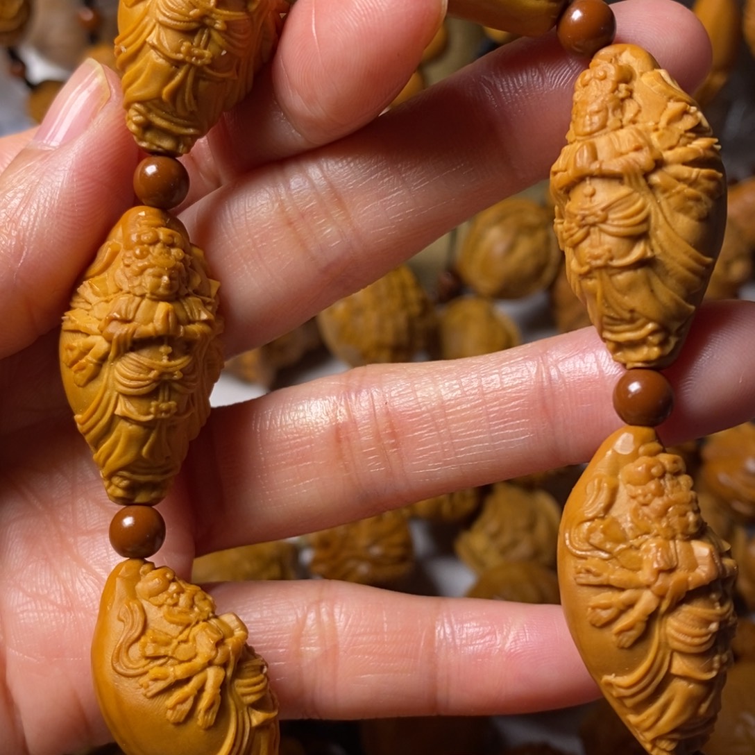 温***湾手串/手链橄榄核千手观音