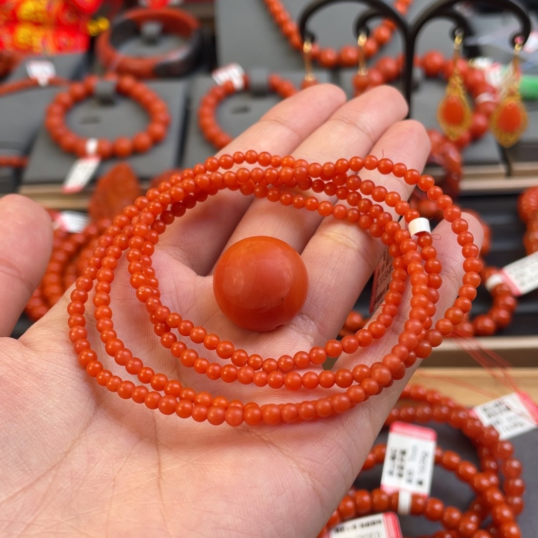 南红玛瑙3+mm 多圈 +18+mm 单珠未镶嵌欧*