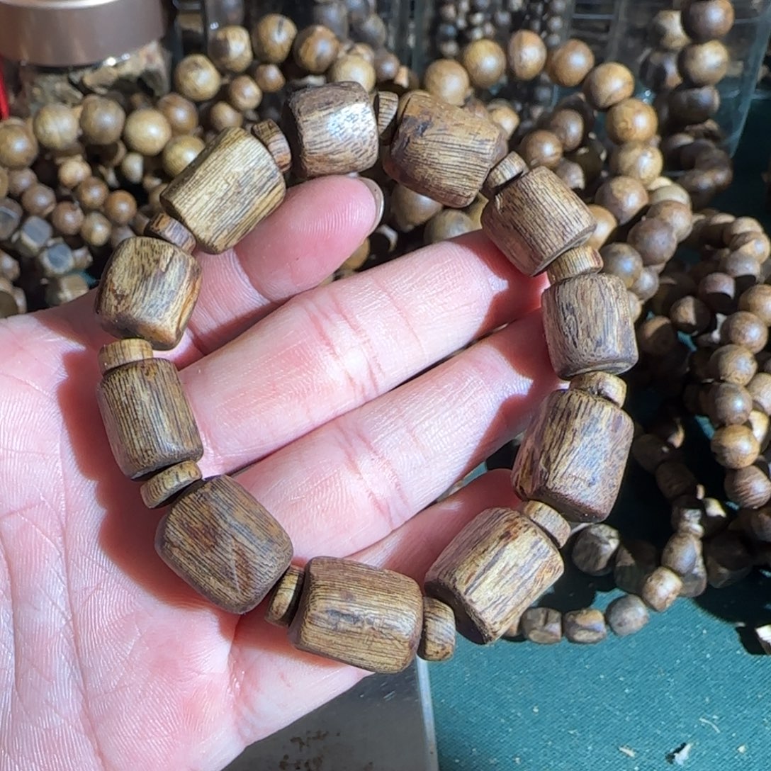 沉香碎屑沉香/乌身随形14.5克