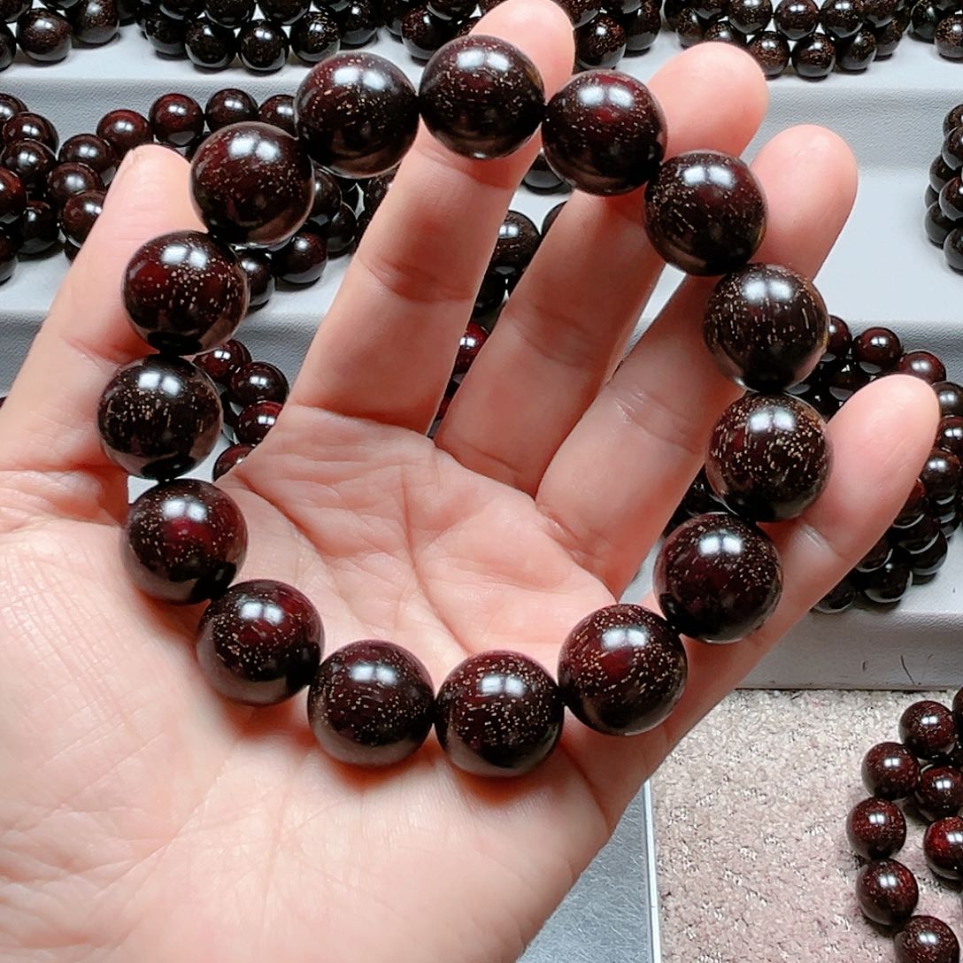 檀香紫檀（小叶紫檀）幼****手1.5满