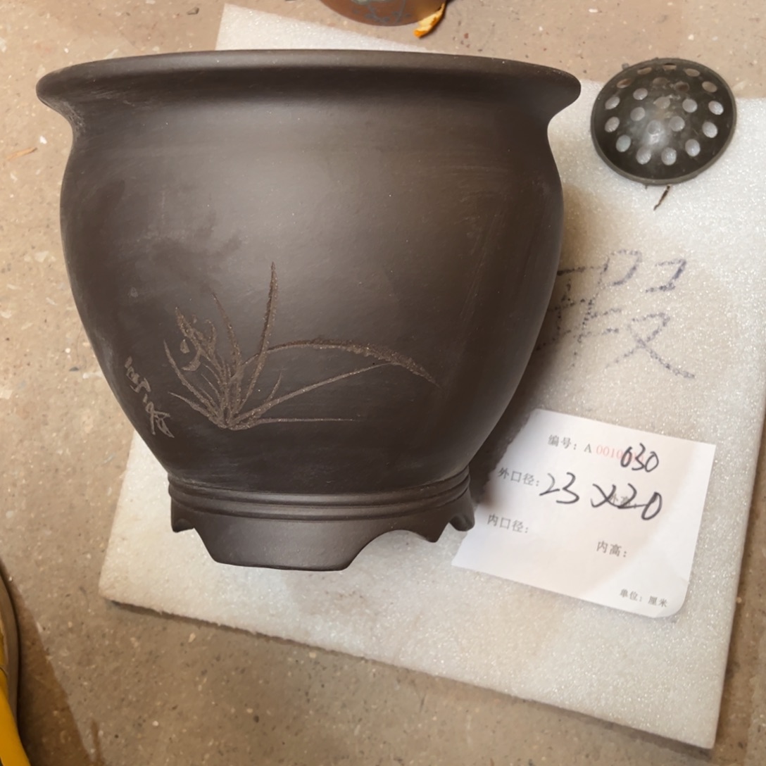 紫砂花盆紫砂花盆