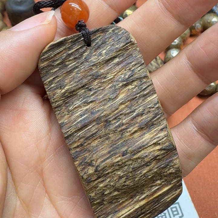 大叶紫檀（黑酸枝木类）