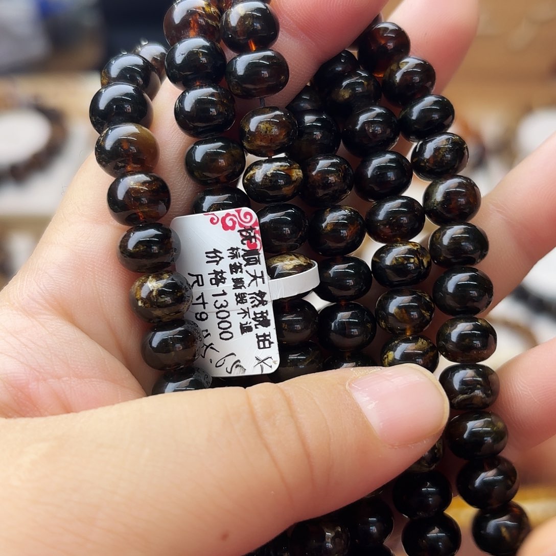 琥珀未镶嵌裸石九91262