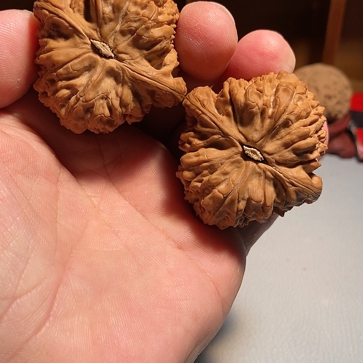 【闪购商品】文玩核桃吊坠大**?白石子