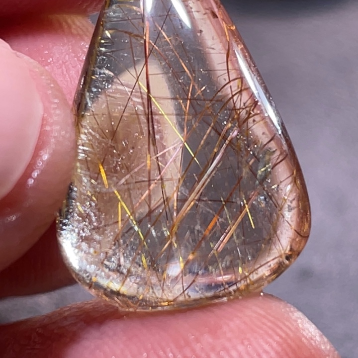 默***发晶颈饰未镶嵌钛