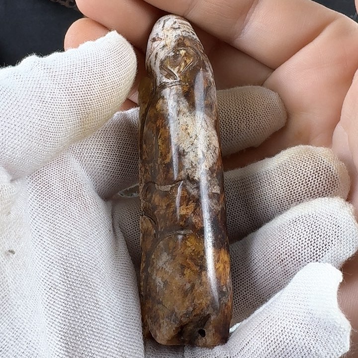 和田玉挂件未镶嵌玉**生