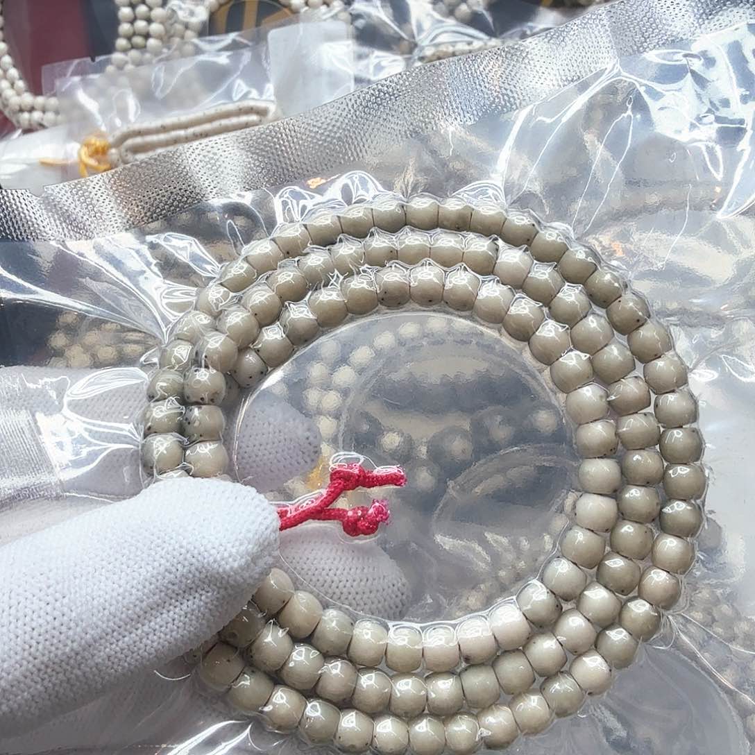 星月菩提吊坠5糯冰绿背通体6左右108