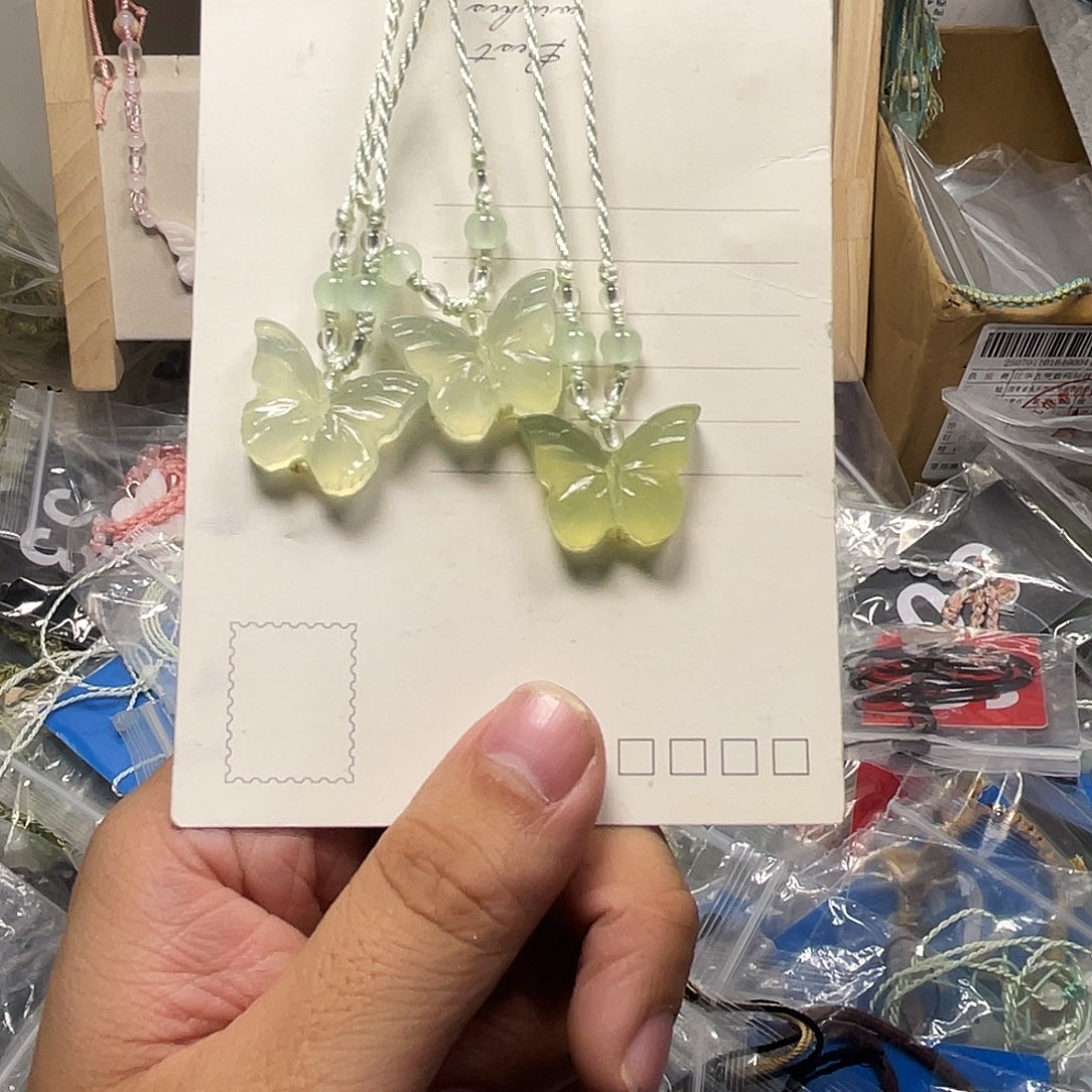 蛇纹石玉合金颈饰