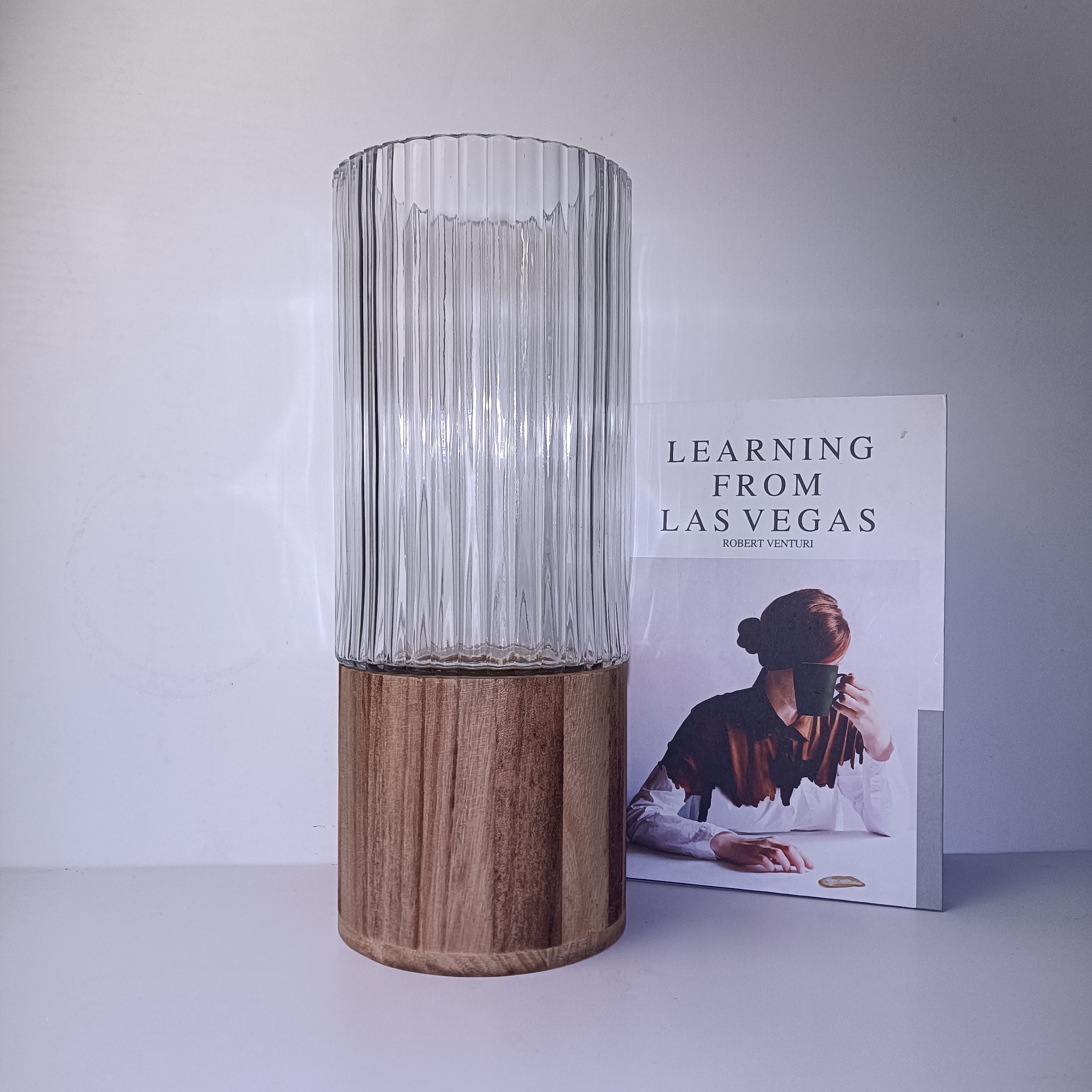 Q224 简约创意原色玻璃花瓶用于水养鲜花餐桌客厅插花装饰摆件