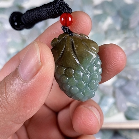 翡翠未镶嵌颈饰天然翡翠