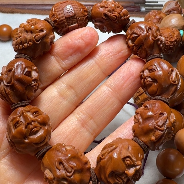 橄榄核手串/手链杨*，橄榄核雕十八罗汉
