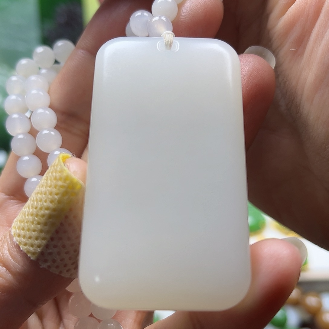 和田玉吊坠未镶嵌