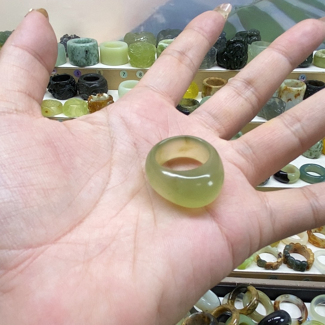 五***_岫玉未镶嵌天然玉石戒指