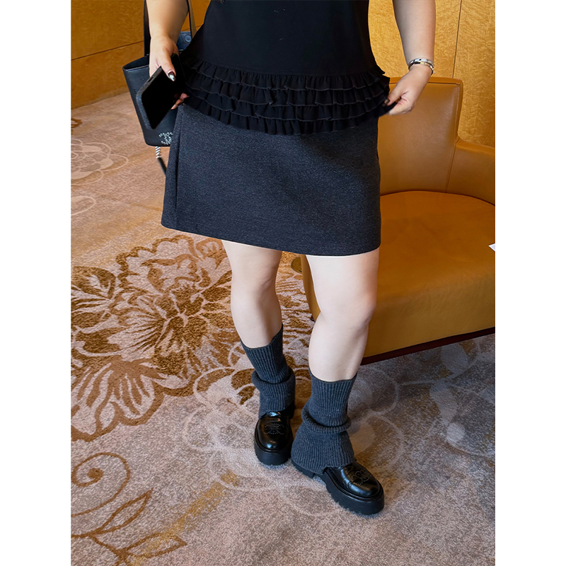 铅笔小鑫大码女装 显瘦遮肉复合磨毛锁温A字半身裙短裙