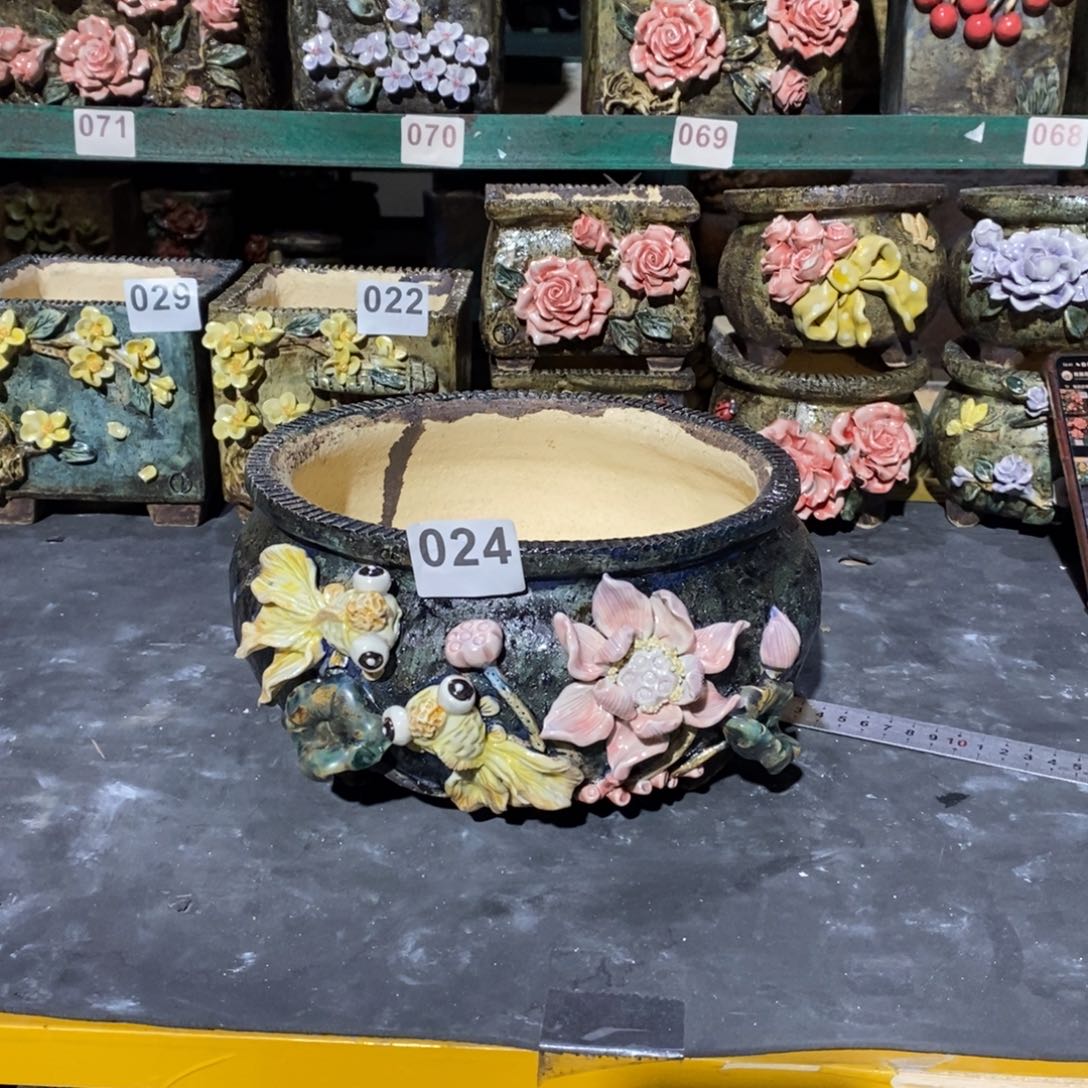 红陶青藤花器多肉花盆