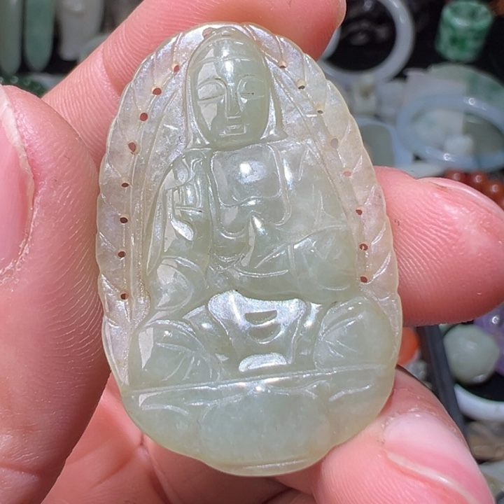 翡翠颈饰未镶嵌吊坠