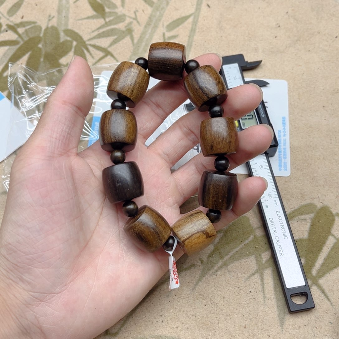 沉香香囊沉香姚琛