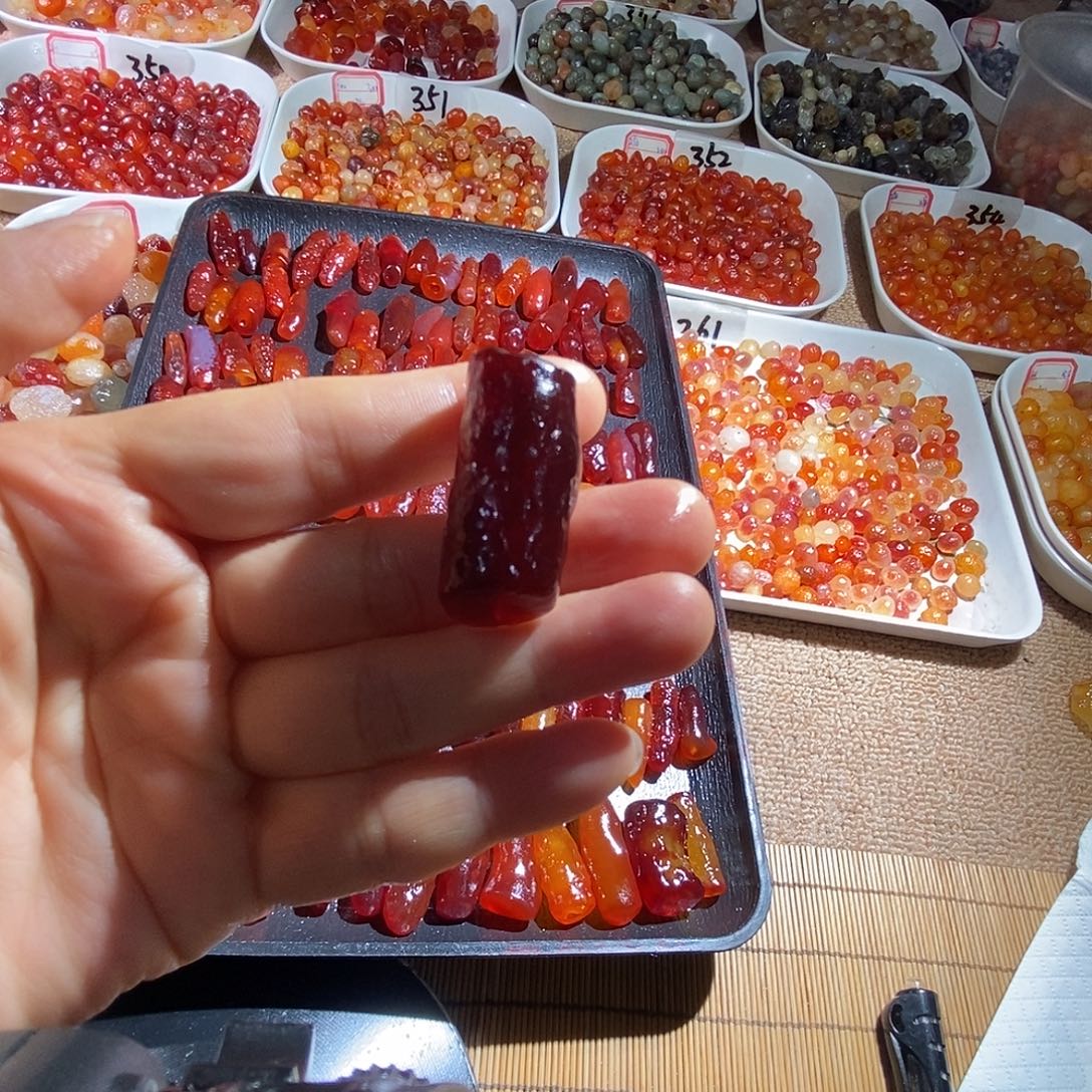 玛瑙/玉髓合金珠宝奇石