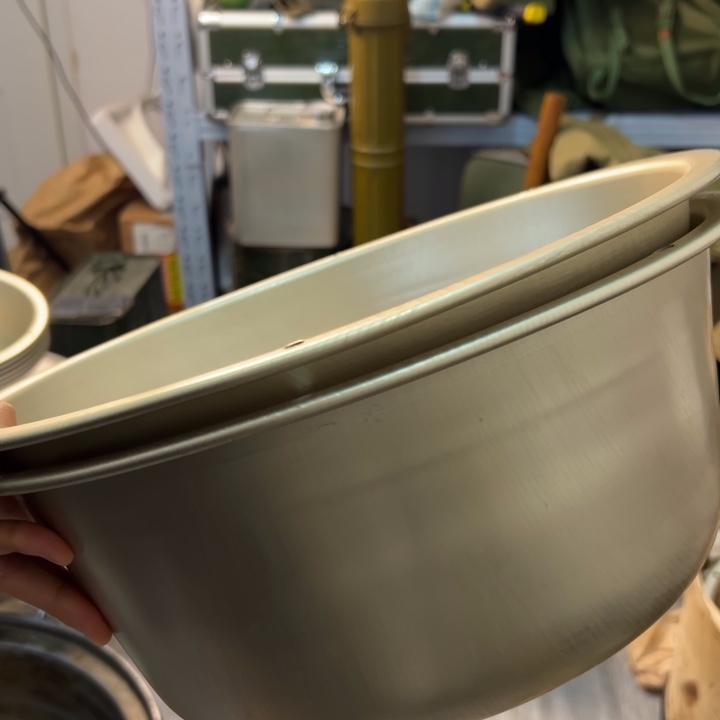 厚款发一个黄的和一个白的