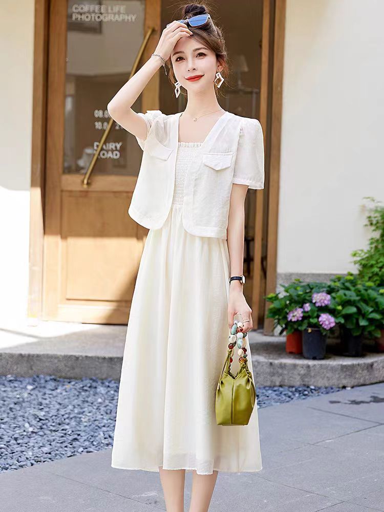 W111开衫吊带连衣裙女设计感气质减龄收腰显瘦a字裙两件套（约108）