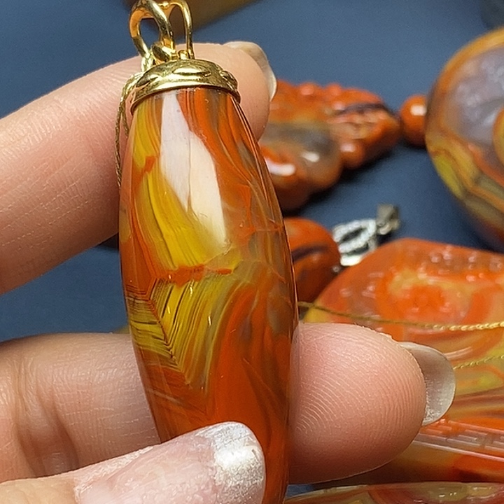 玛瑙/玉髓挂件未镶嵌用****2