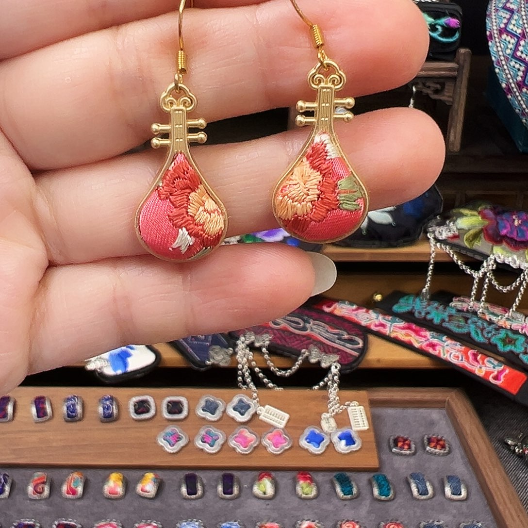 织绣手工刺绣工艺品