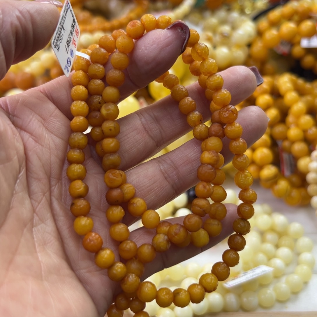 琥珀珠宝奇石未镶嵌