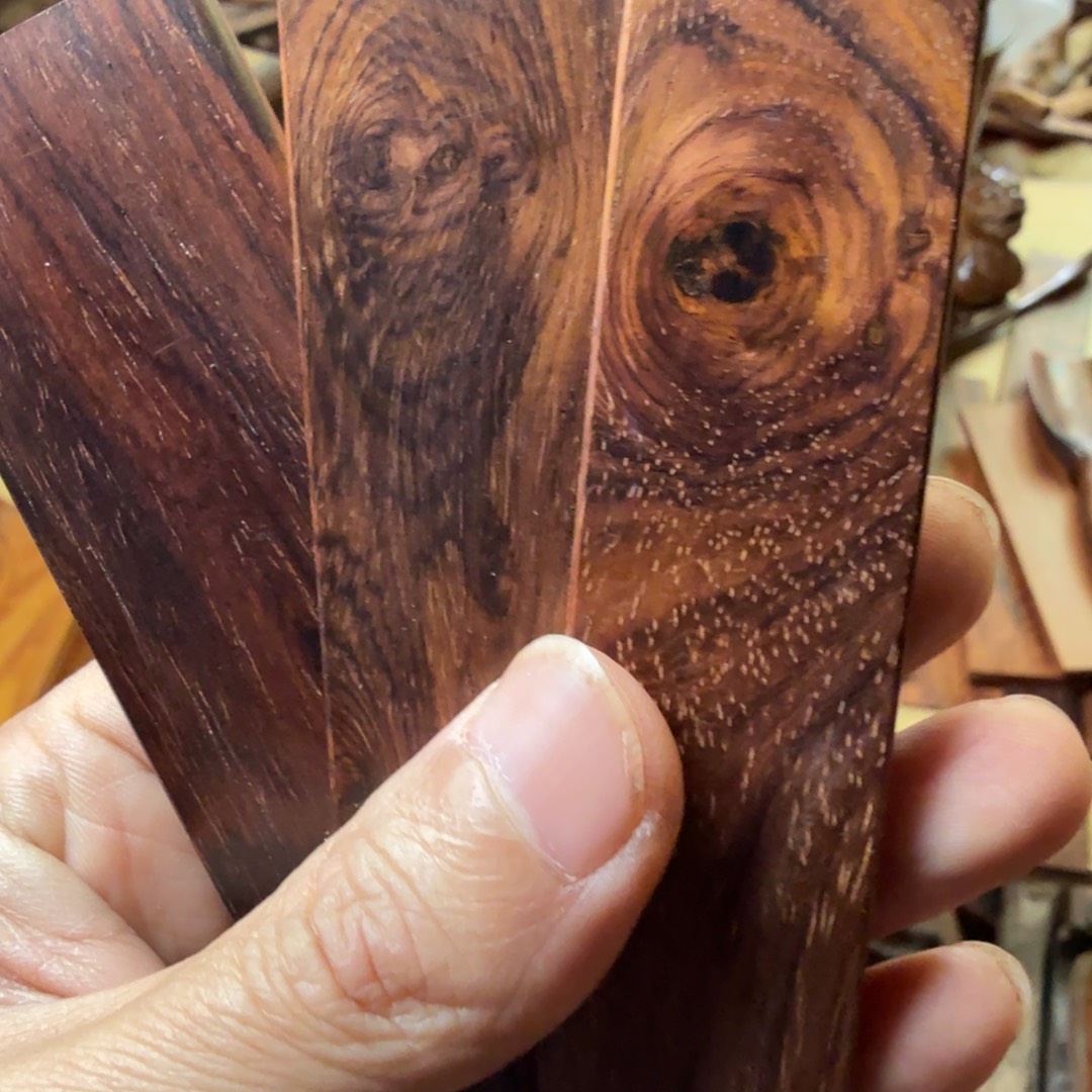 爱***子海南黄花梨书签料