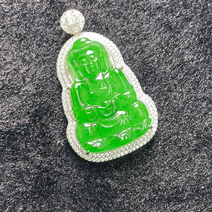 翡翠颈饰未镶嵌32，