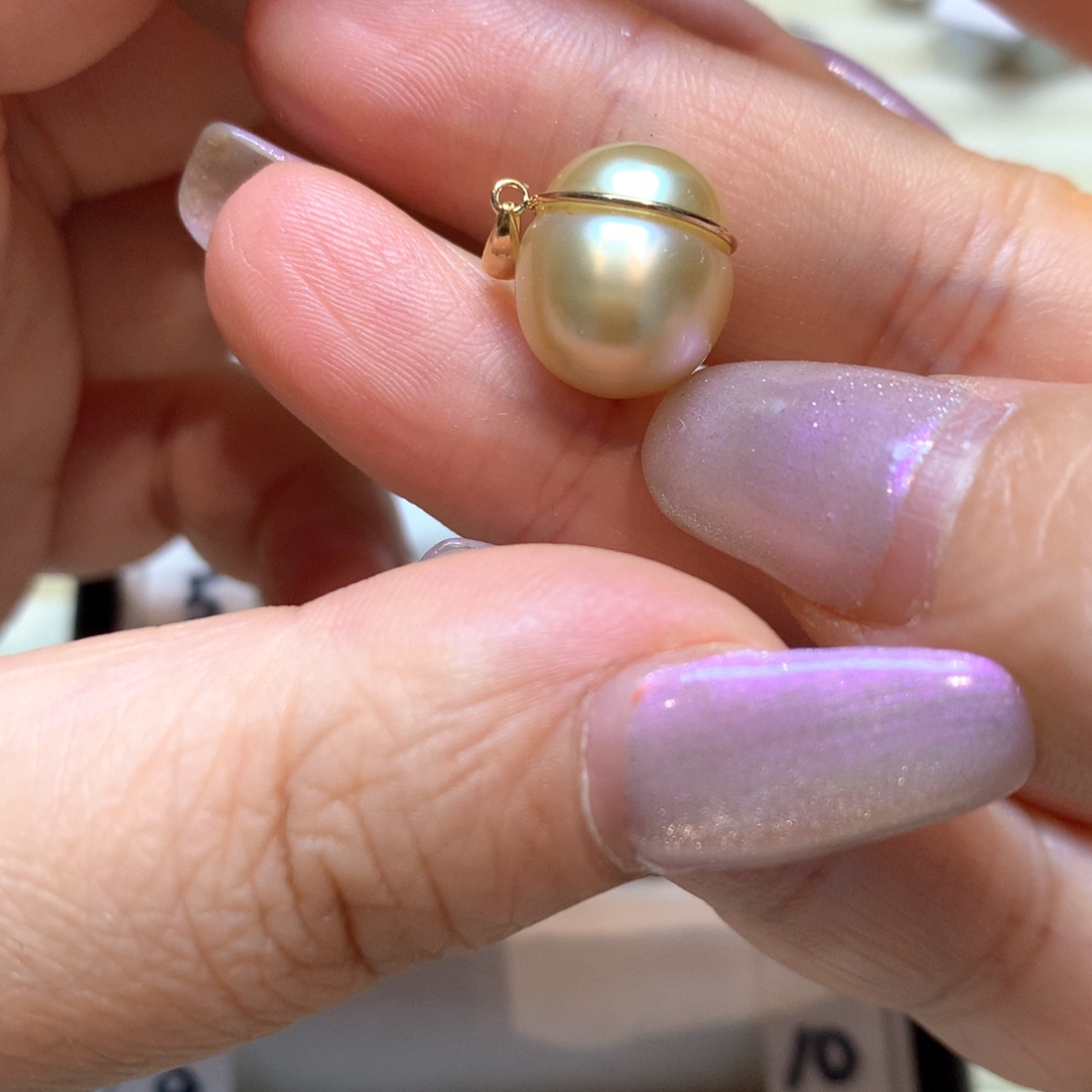 海水珍珠18K金镶嵌颈饰