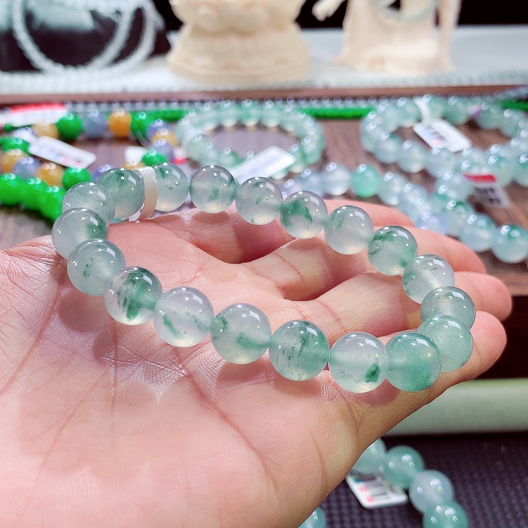 翡翠未镶嵌手链卡10.2