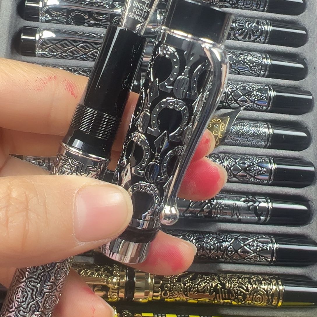 上***月便携式富利文2085配长刀2