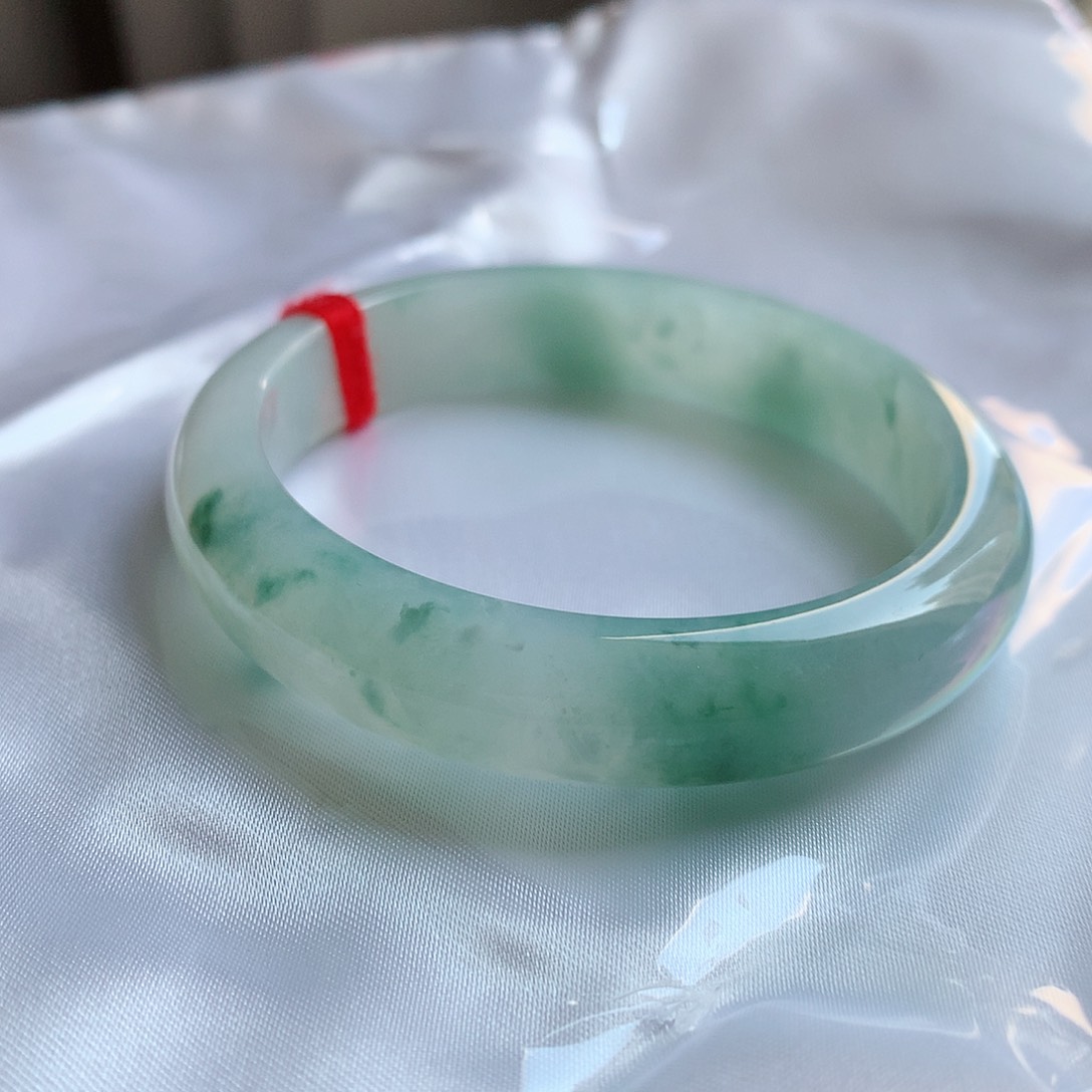 【闪购商品】未镶嵌手镯翡翠58