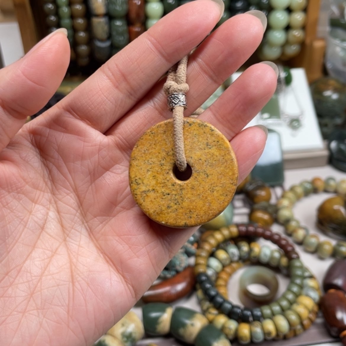 【闪购商品】岫岩河磨玉（透闪石质玉）挂件未镶嵌