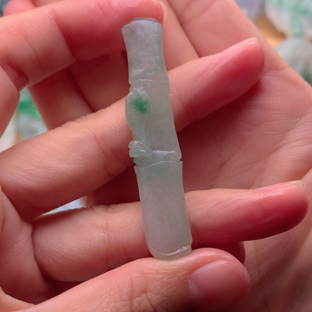 定制翡翠未镶嵌竹节