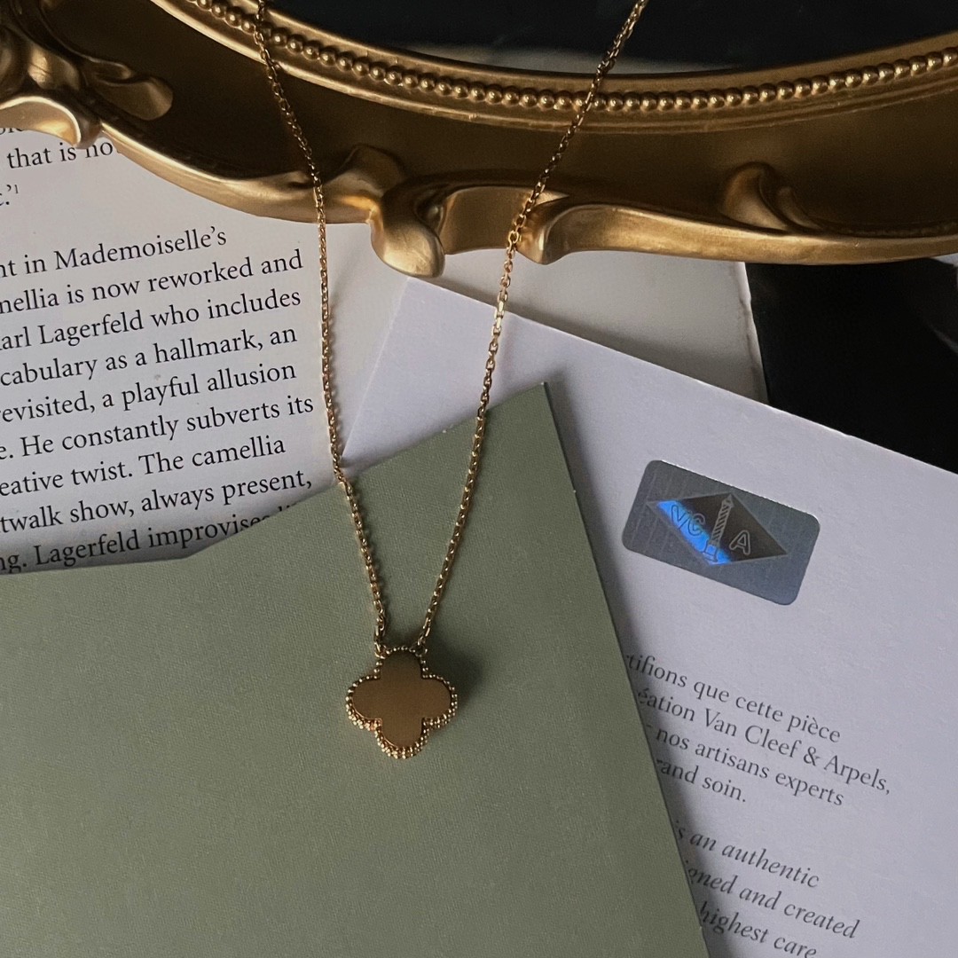 99新 梵克雅宝 四叶草项链中号黄贝母镶钻圣诞限定 djm12-0860