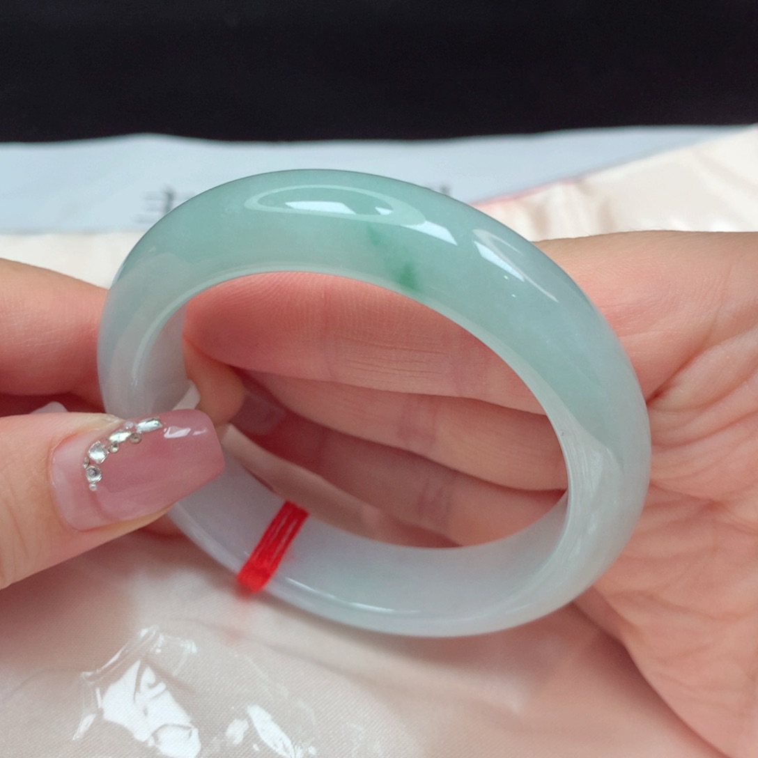 翡翠手镯未镶嵌手镯51