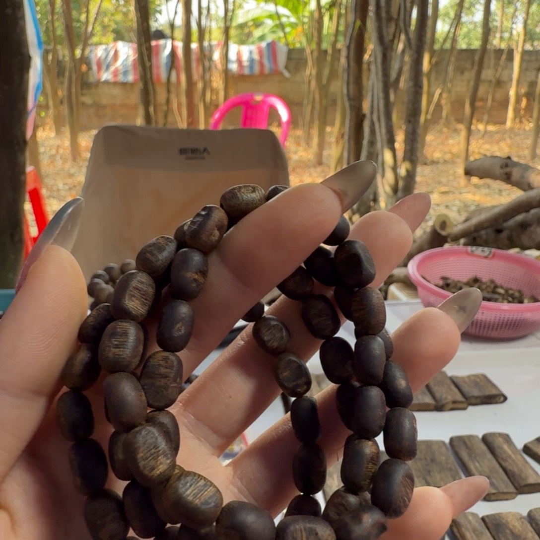 M***佐线香奇楠沉香原木