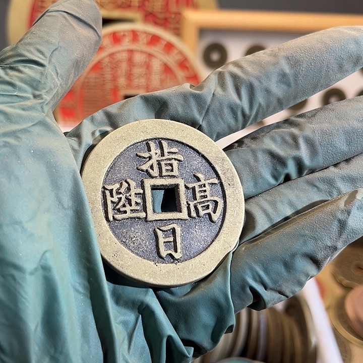 D***1铜现代翻砂工艺作品