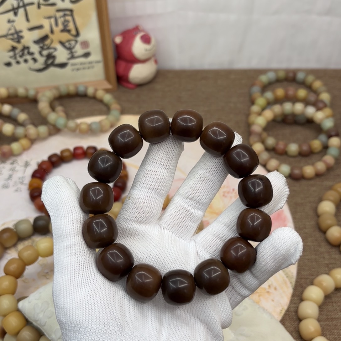 菩提根/象牙果吊坠18干磨瑕疵落地果糖油056