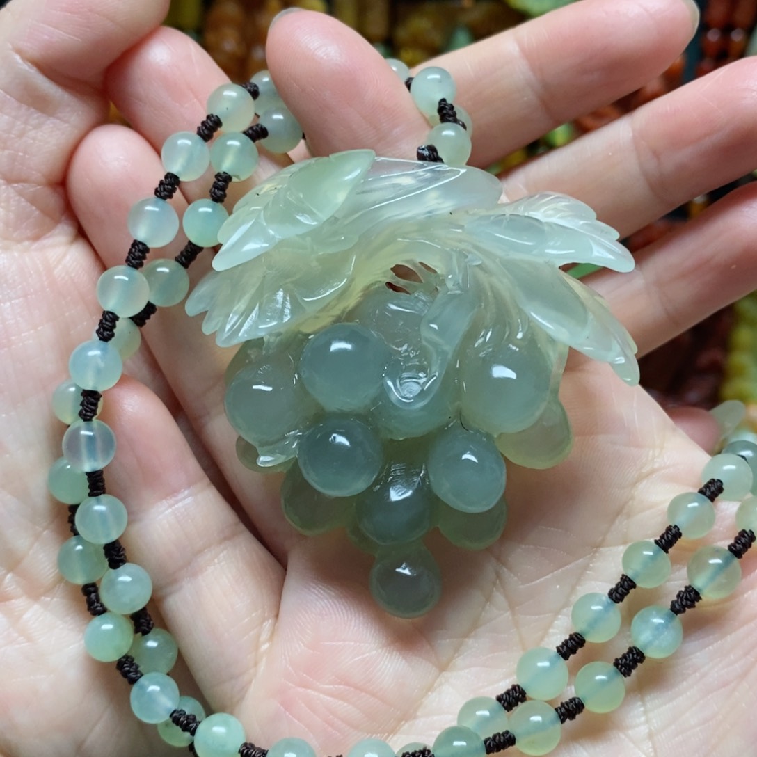 岫玉吊坠(赠链)未镶嵌