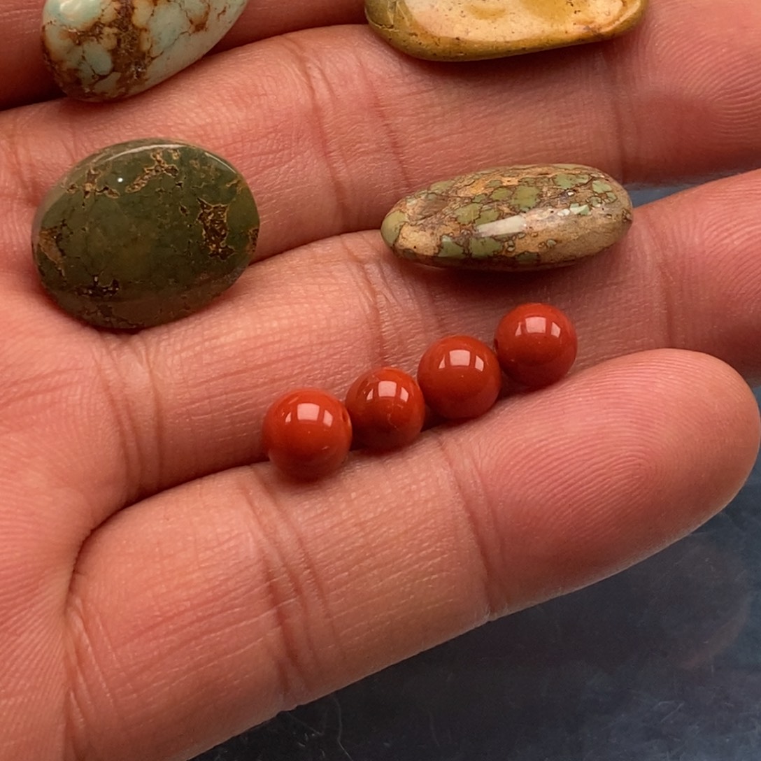 南红玛瑙未镶嵌珠宝半成品