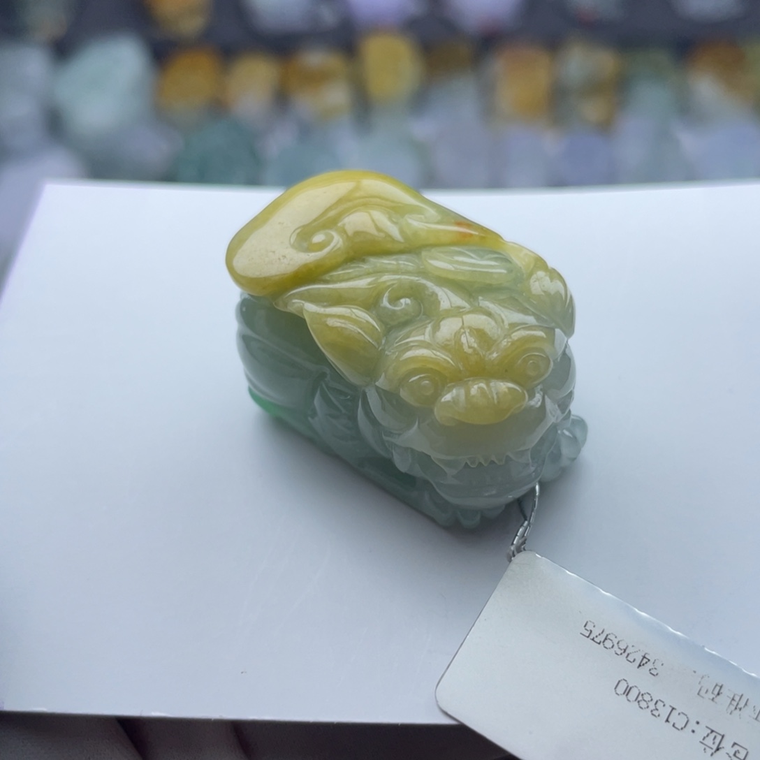 翡翠颈饰未镶嵌貔貅