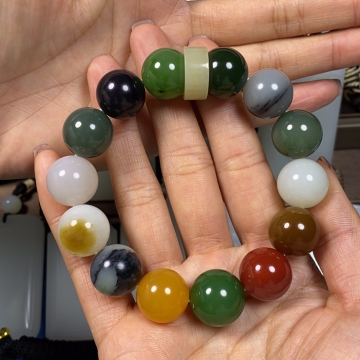 和田玉手串未镶嵌